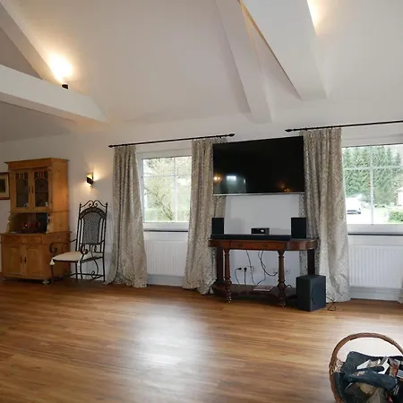 Bungalow Am See, Seeblick, Inkl Wlan Buggenhagen